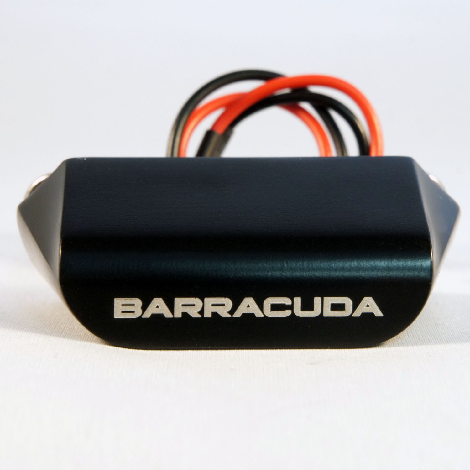 Eclairage de plaque d'immatriculation moto Barracuda LED Vente en Ligne 